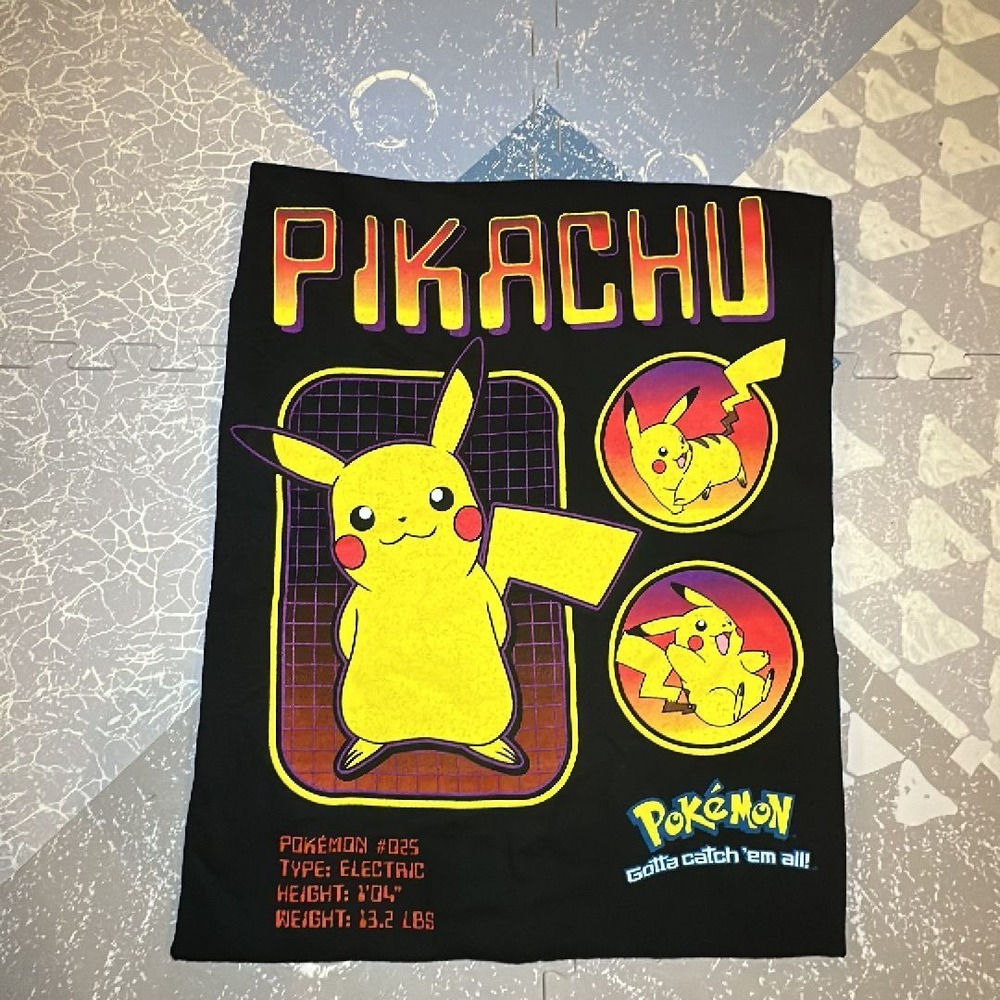 Pokemon Pikachu Graphic T-Shirt Black Mens Small Mad Engine Nintendo Pokedex Tee